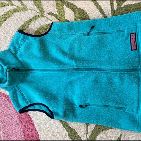 Vineyard Vines Vest, size small, Soft and excellent condition - Picture 6 of 7